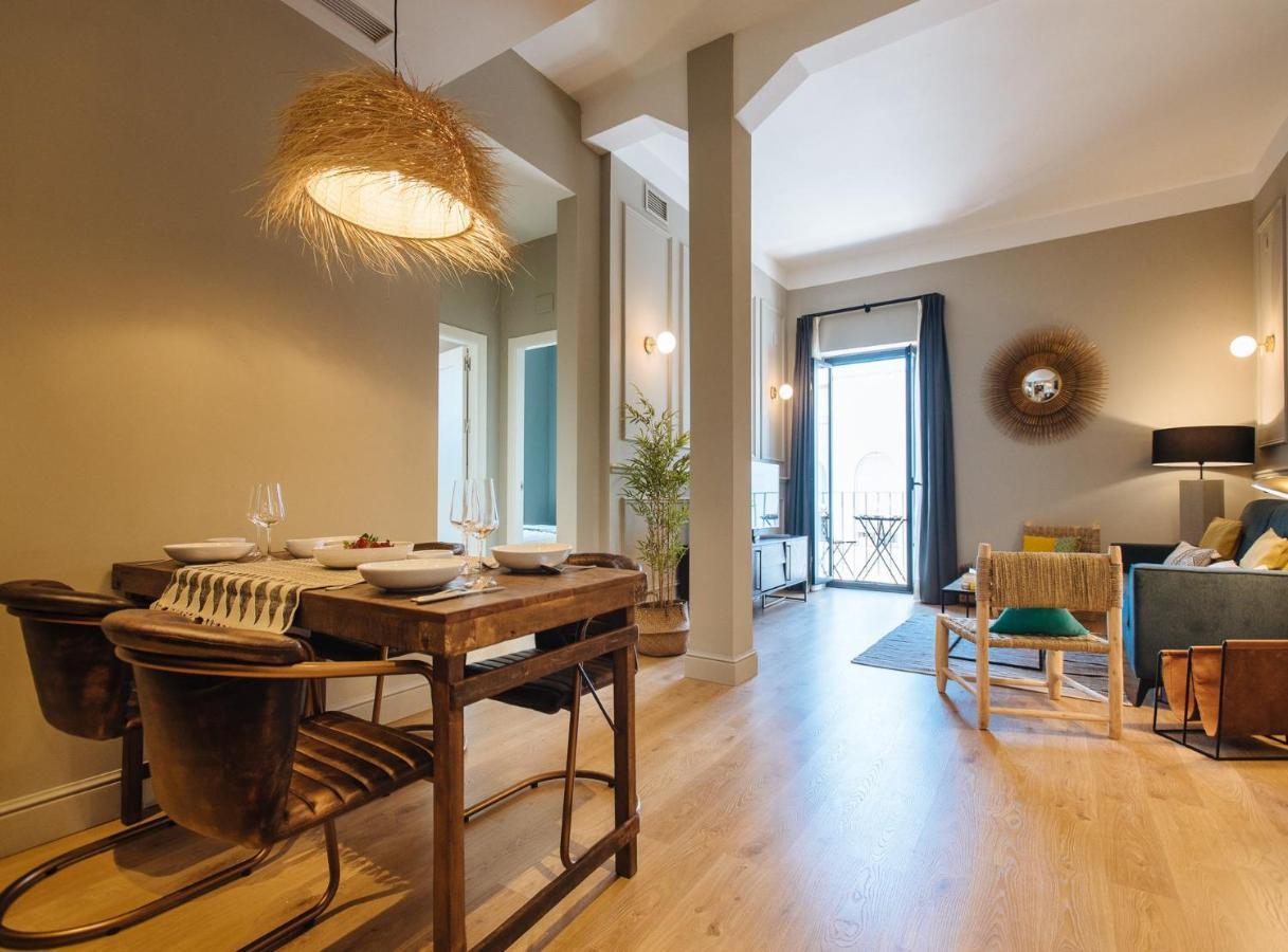 Omm Suites Sevilla Bilik gambar